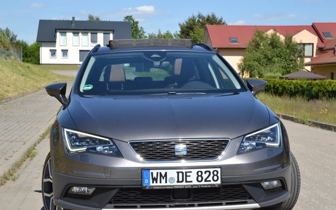 Seat Leon cena 67800 przebieg: 106671, rok produkcji 2016 z Iława małe 781